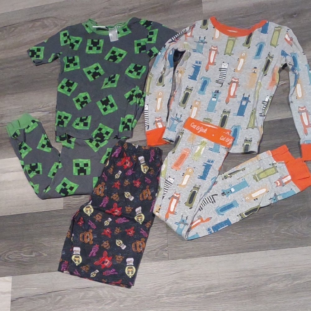 💐Carter's Kids Pajamas Set - Gray and Green💐